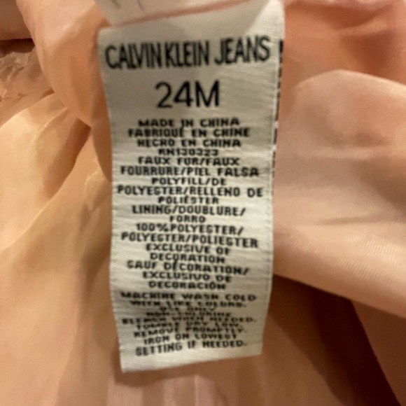 Calvin Klein Teddy Bear Coat Girls 24 mo. - Picture 5 of 6